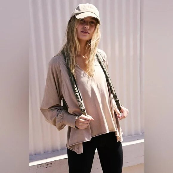 FP Movement Reflect Layer in Sand Dunes Sz S NWOT - Picture 3 of 7